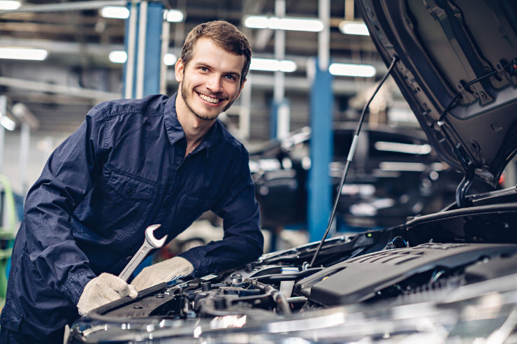 Car mechanic | Car insurance | An Post Insurance